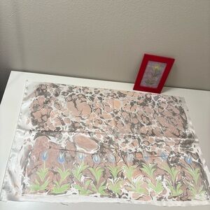 Handmade Turkish Ebru (Water Marbling) Art on Satin Fabric,29x20in,NewWithoutTag